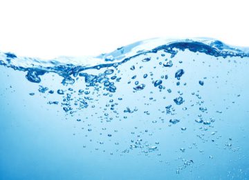 「水」は健康を支える大切なものです！塩素やミネラルウオーターは？